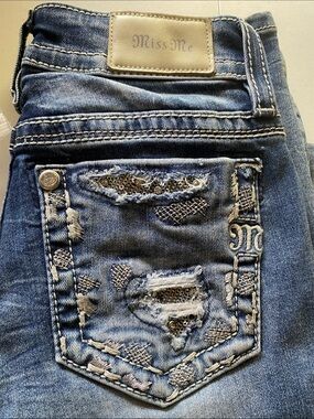 Miss Me Mid Rise Bootcut Jeans Rhinestone Sequin Flap Pocket SZ 24 w 30 Inseam
